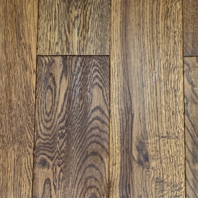 150mm x 18/5 Engineered Oak Flooring Golden Lacquered - Handscraped