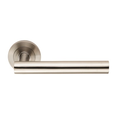 Steelworx SWL Philadelphia Lever Door Handles on Round Rose