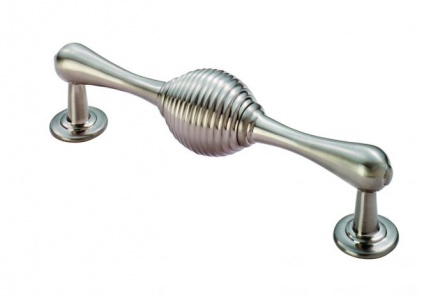 Reeded Pull Handle